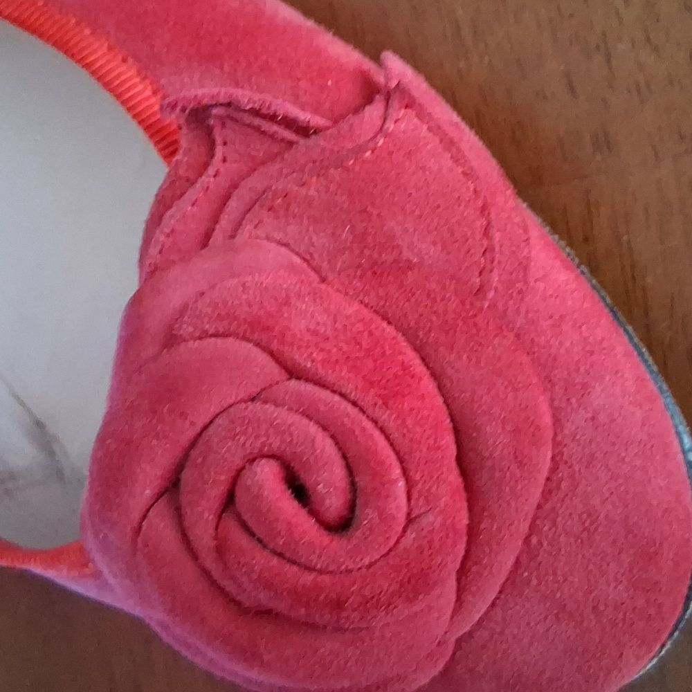 Pretty Ballerinas Red Suede Ballet Flats Leather Made In Spain sz 37 (US 6.5M) - Picture 3 of 9